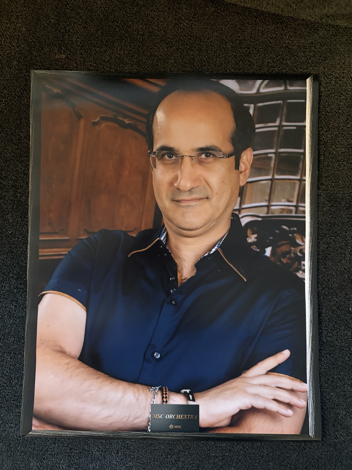 Porträt von Reza, Holzkünstler
